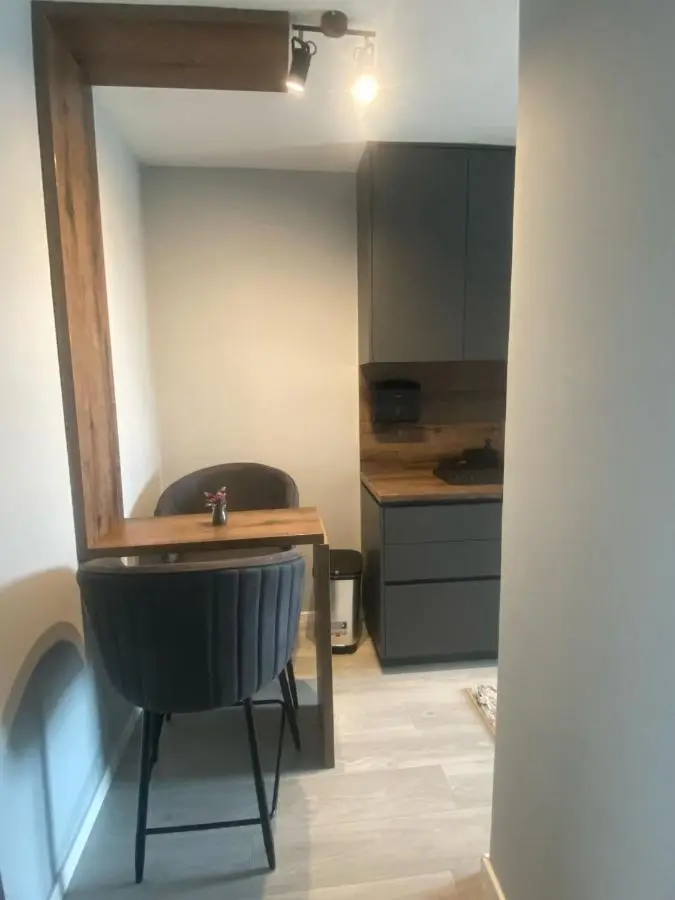 Diamond apartments