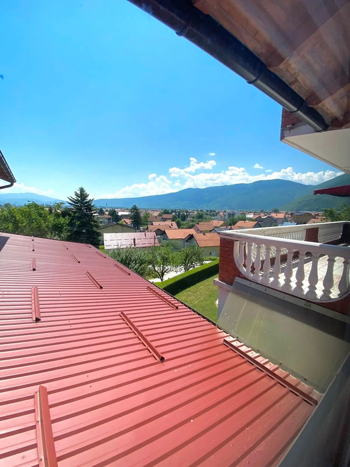 "Golden Hills Resort" Penthouse appartment.