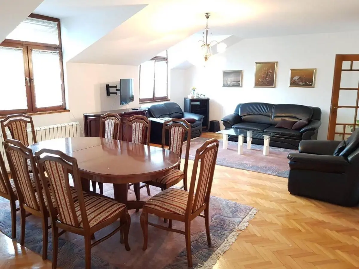 Apartment Maxim