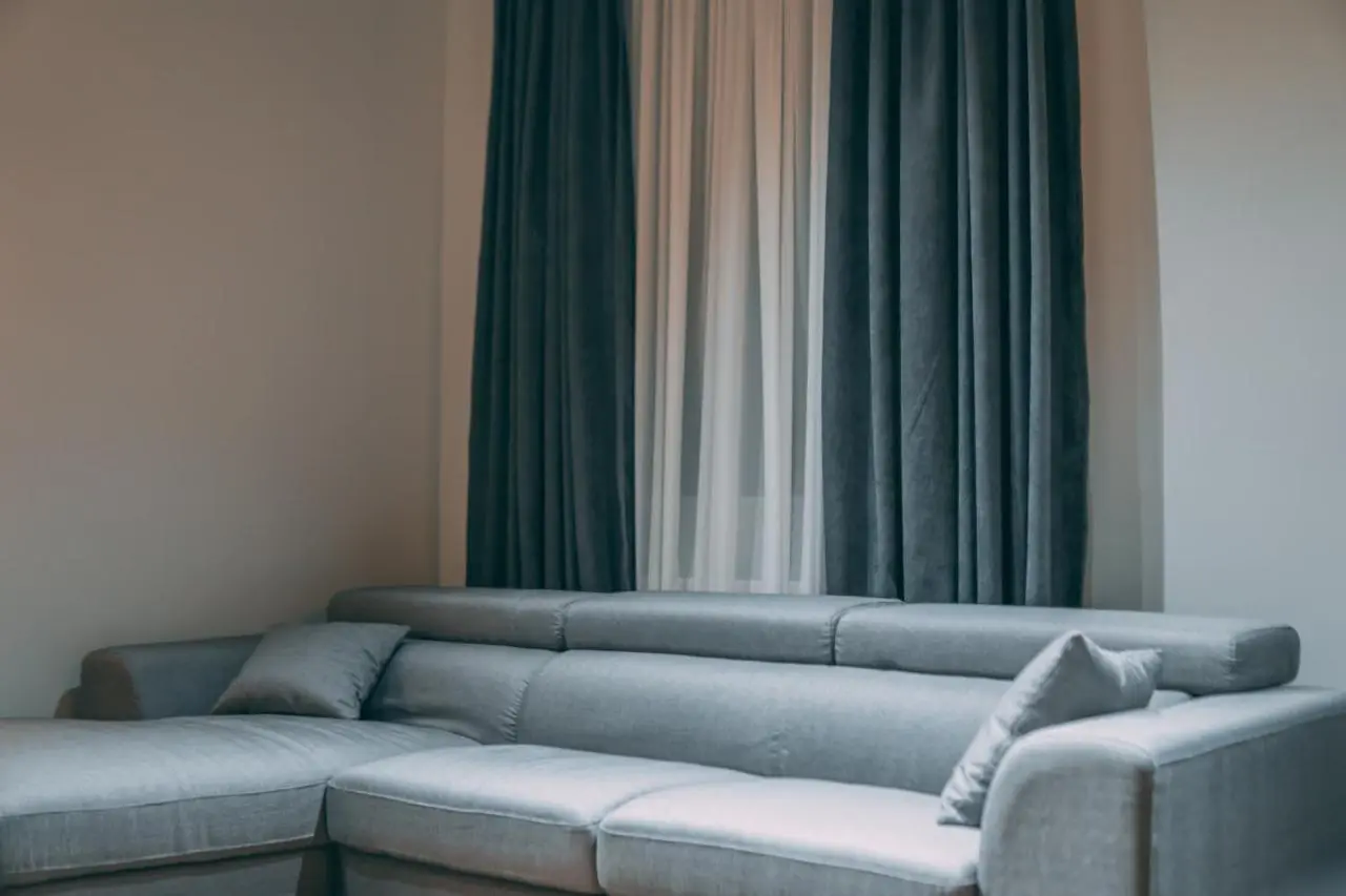 APARTMENT SIXTEEN
