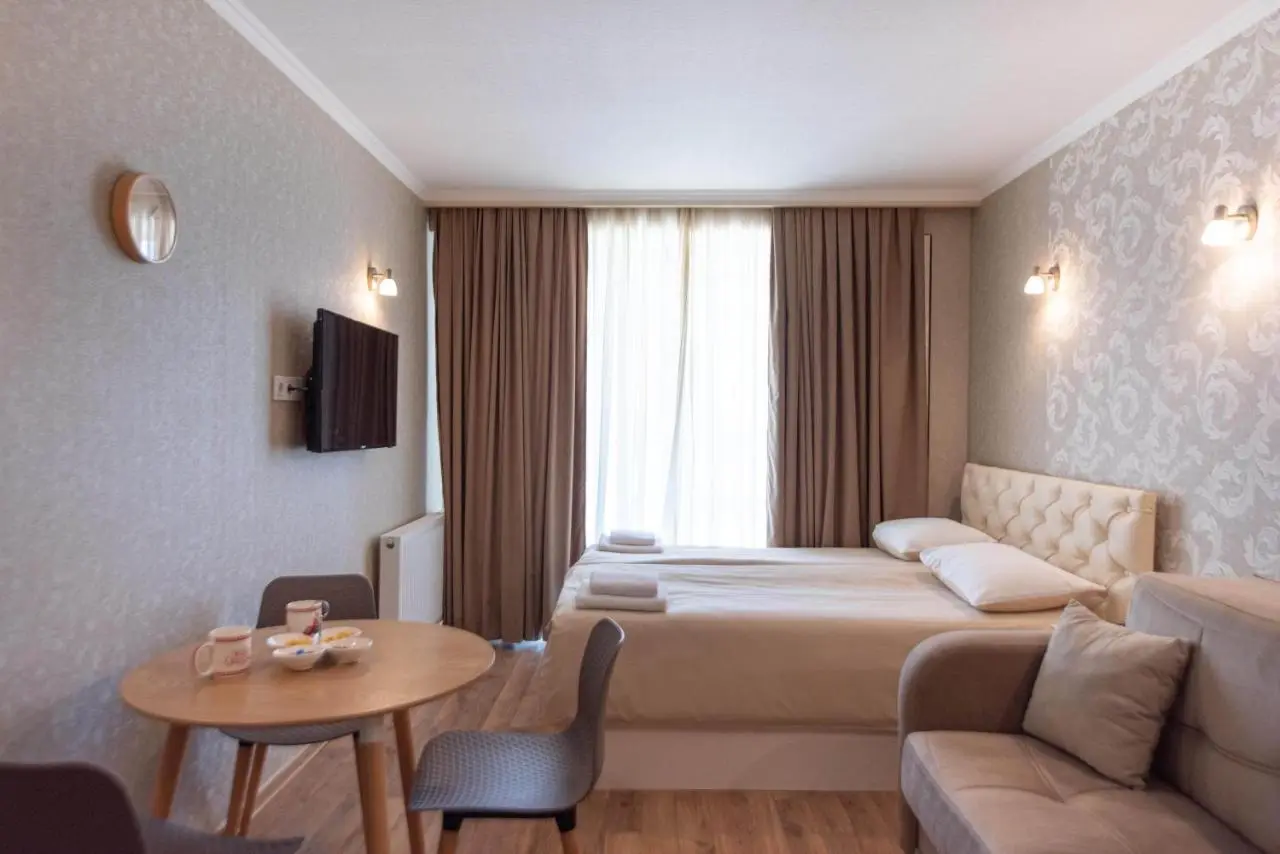 Best location new Gudauri and Own park place!!