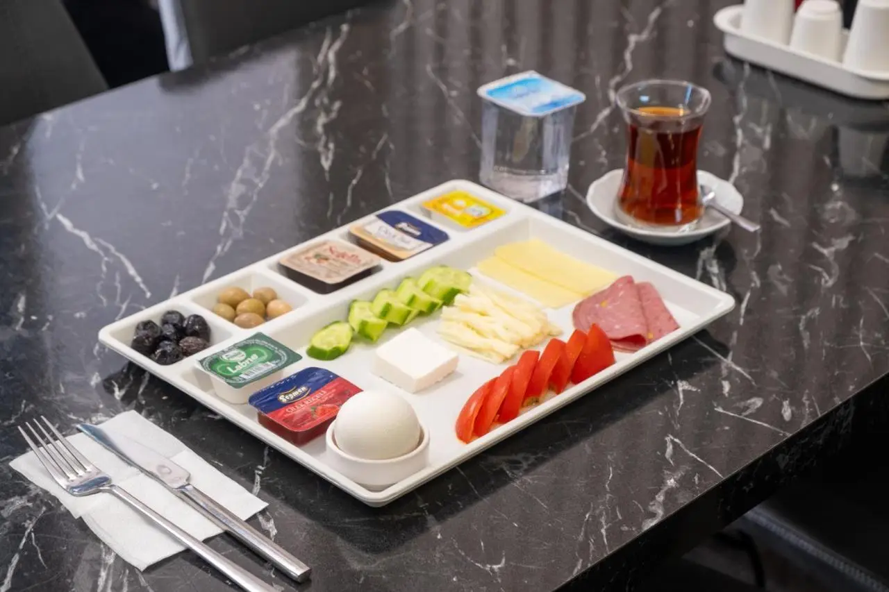 Megalos Galata Hotel