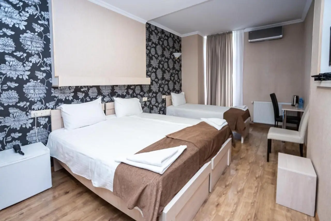 Tiflis Hotel