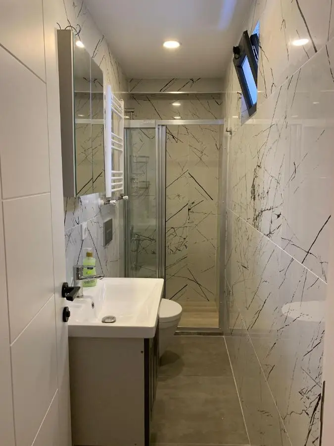 AHG Atlas Apartments
