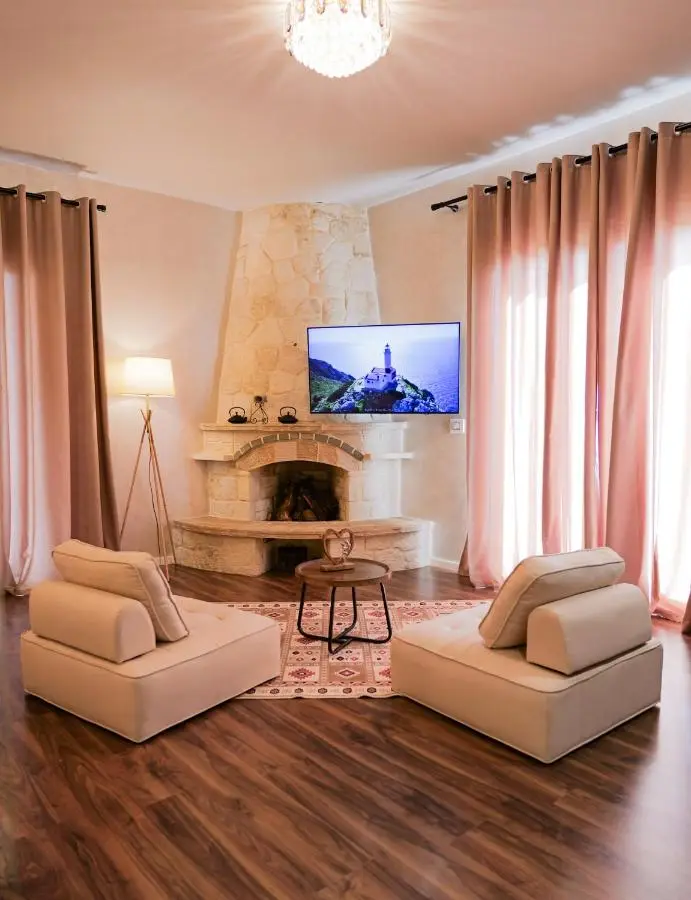 Festim Villa Hotel