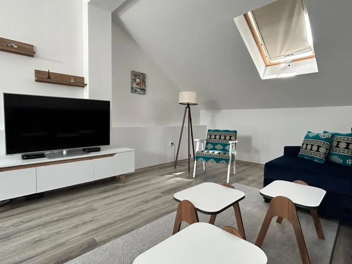 Ilidza Blue Nest