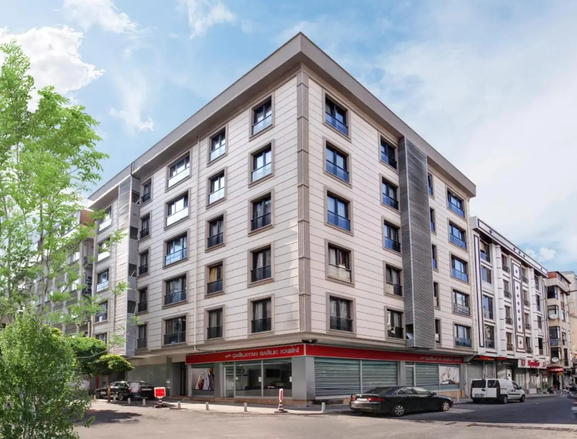 Family Time Suites Hotel