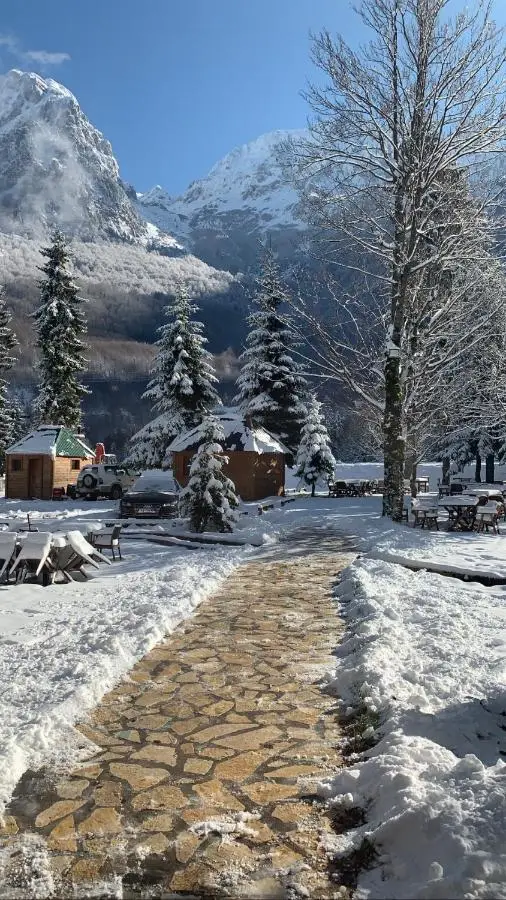 Hotel Fusha E Gjese