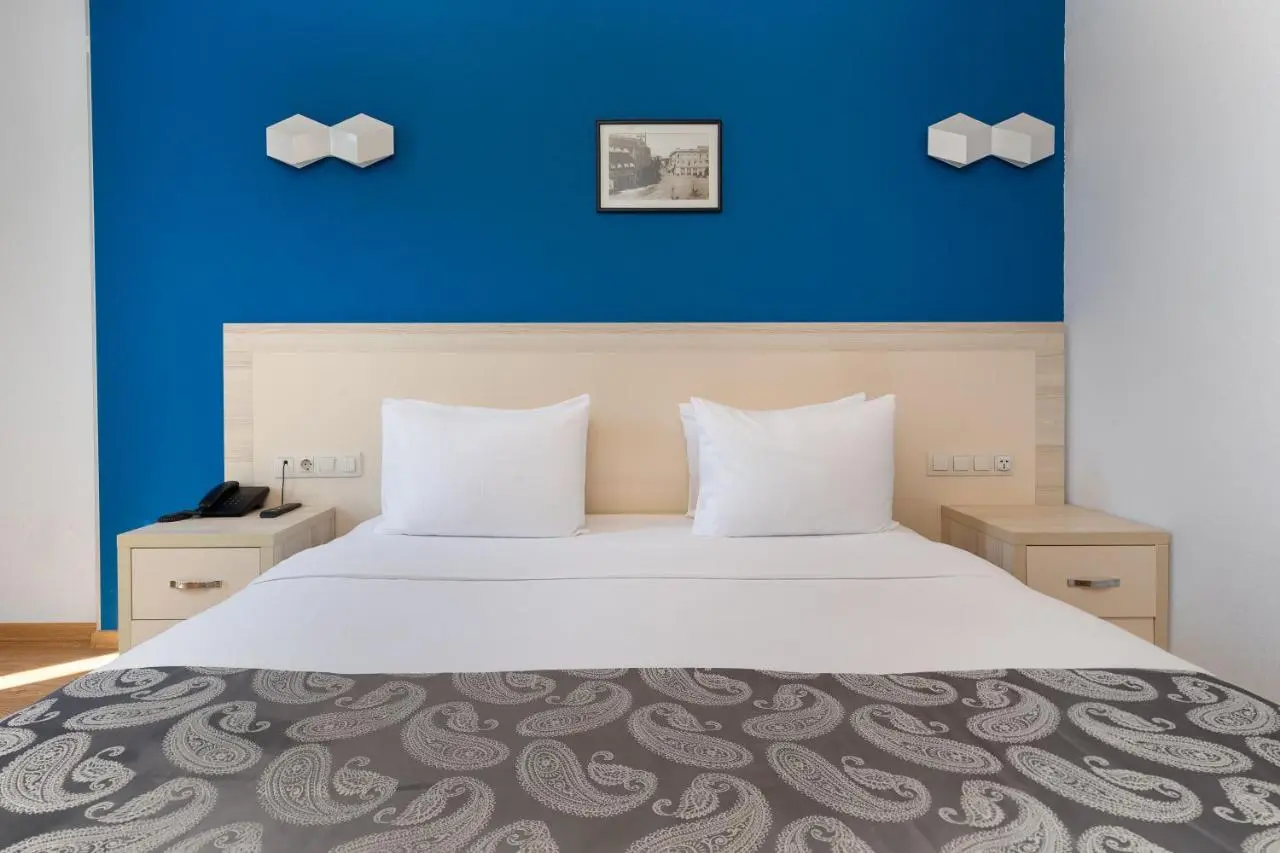 Iveria Inn Hotel