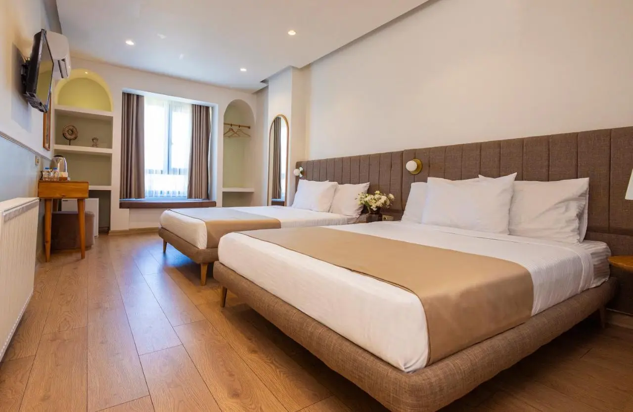 Meshk Airport Hotel
