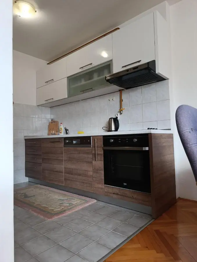 Centar SA with free garage parking
