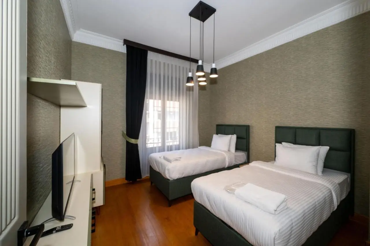 Monev Suites Hotel