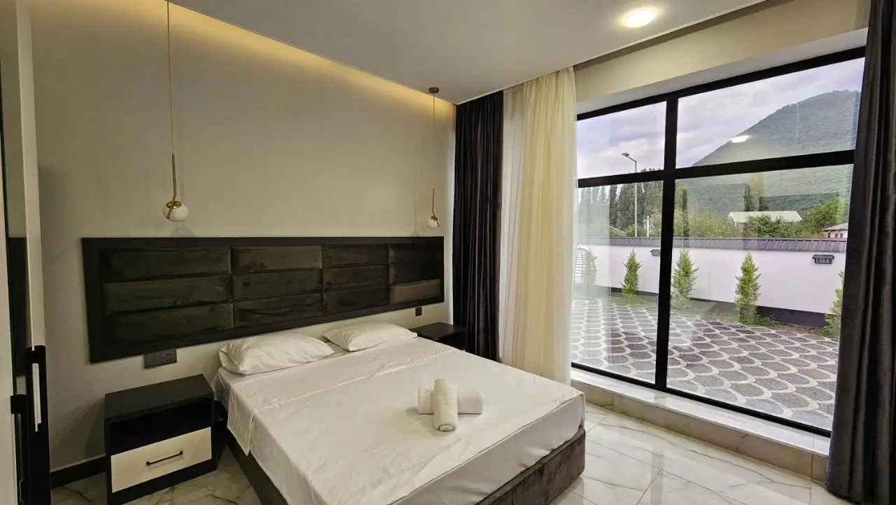 New Milan Mountain Ponoramic Hotel, with indoor heated swimming pool
