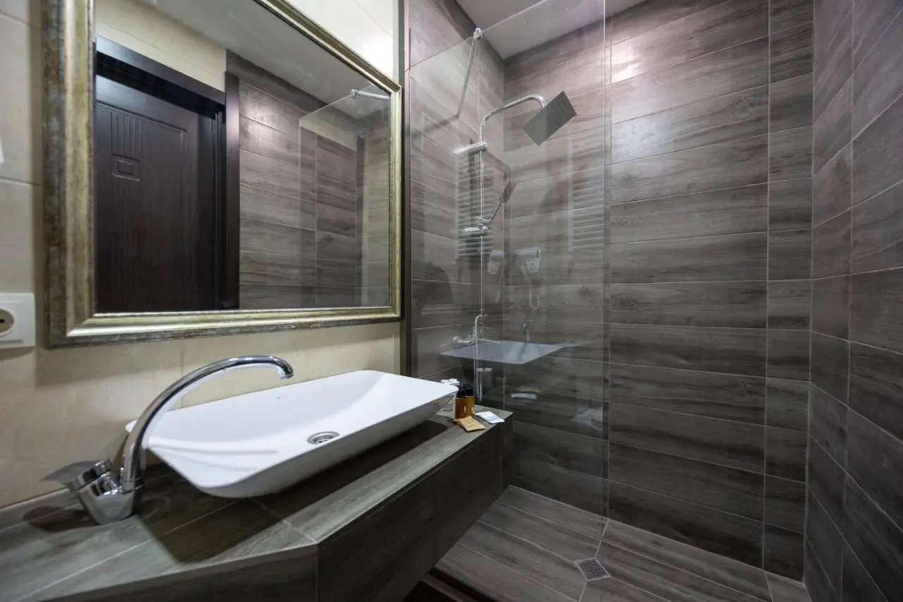Regraph Hotel