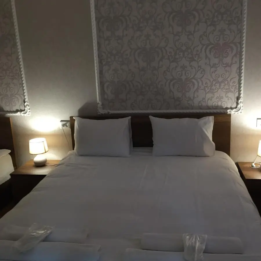 HOTEL COMFORT