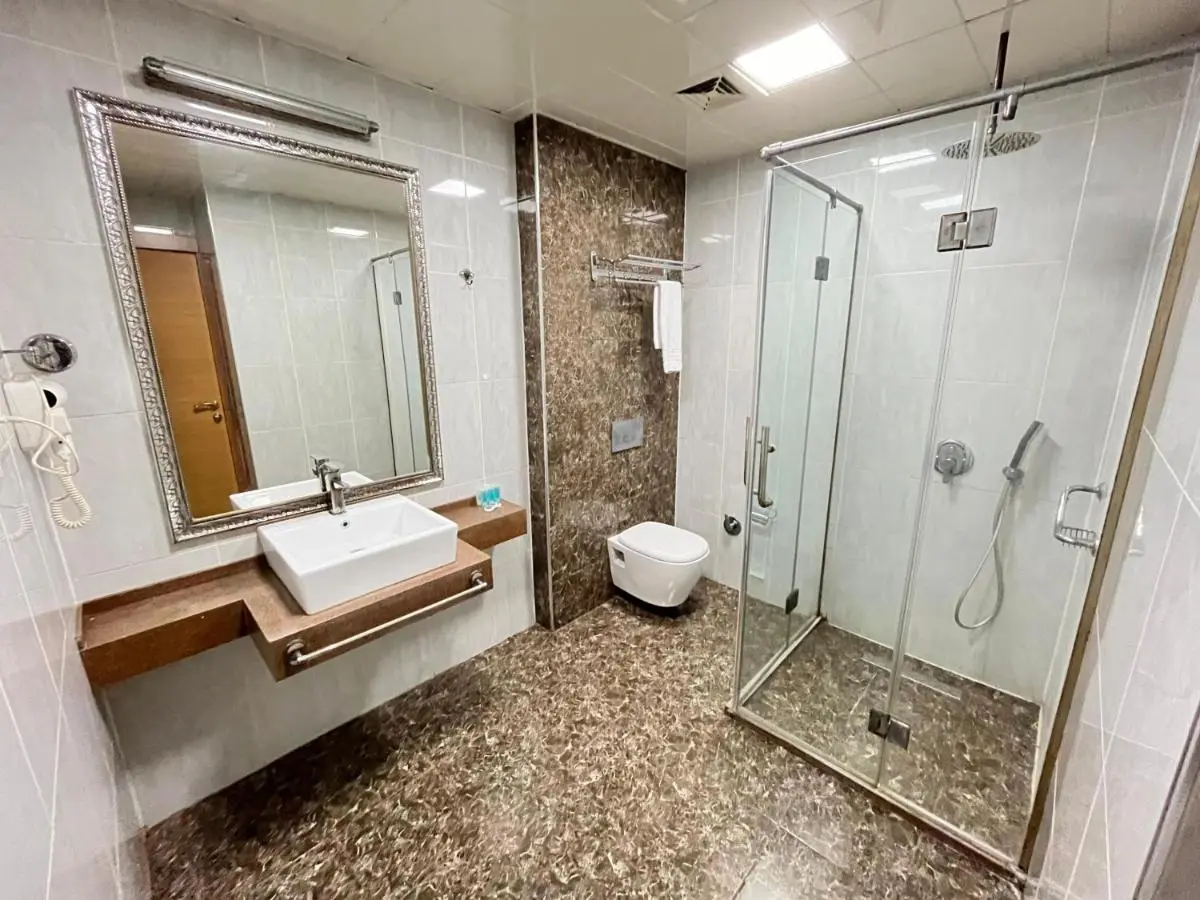 GM City Hotel Baku - Free Swimming Pool
