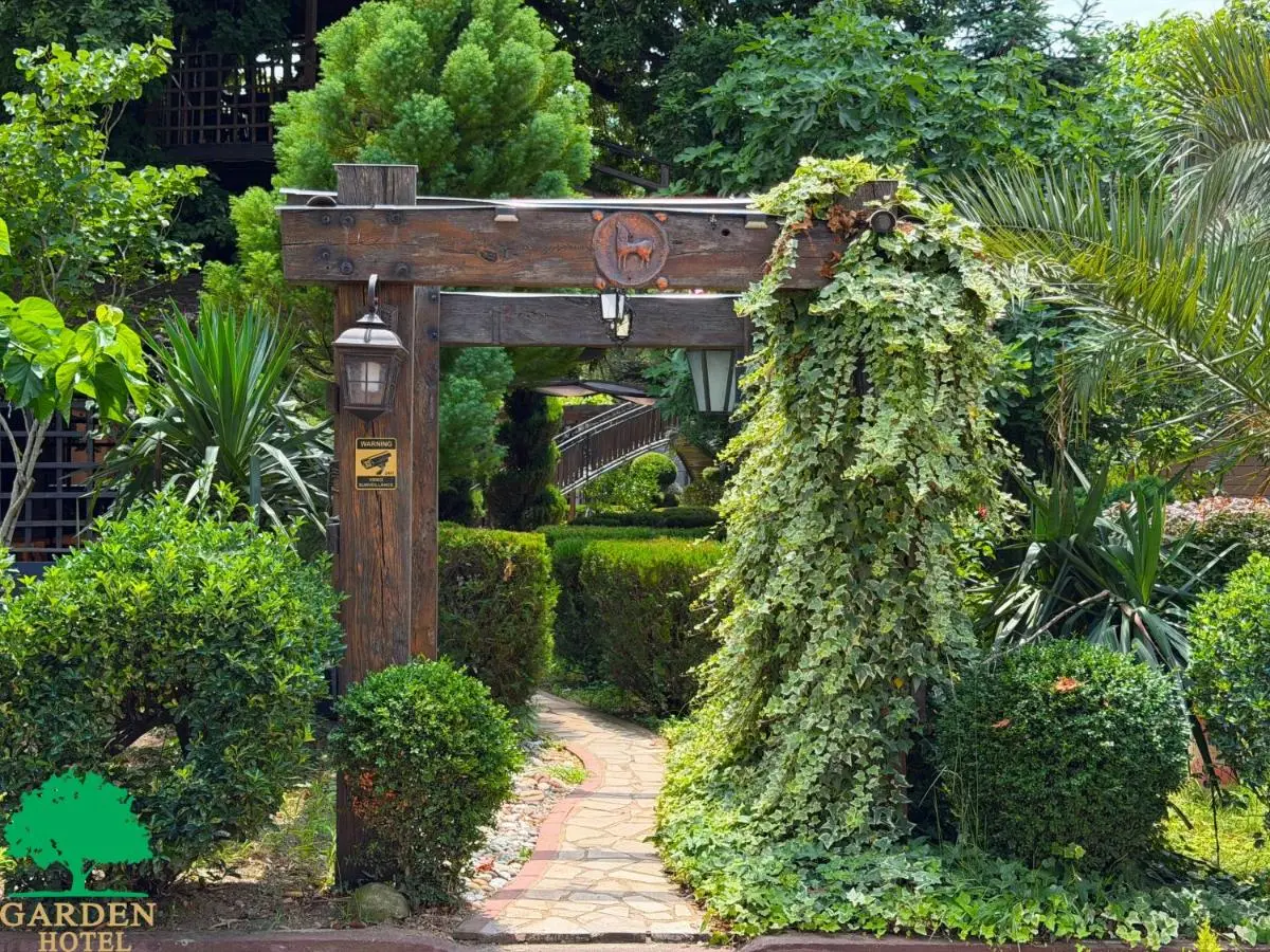 Garden Hotel