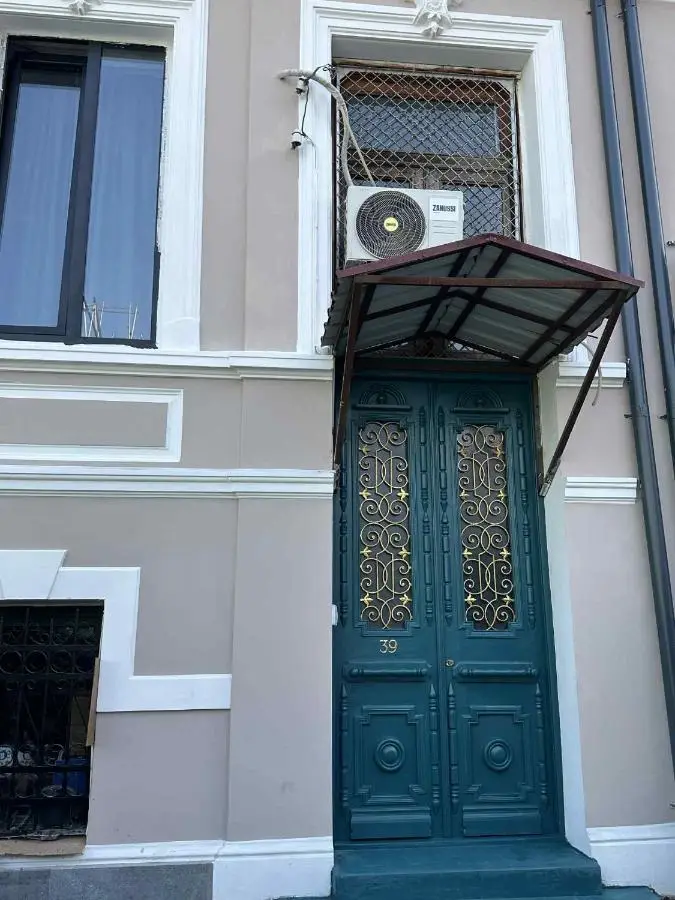Wonderer House in Old Batumi