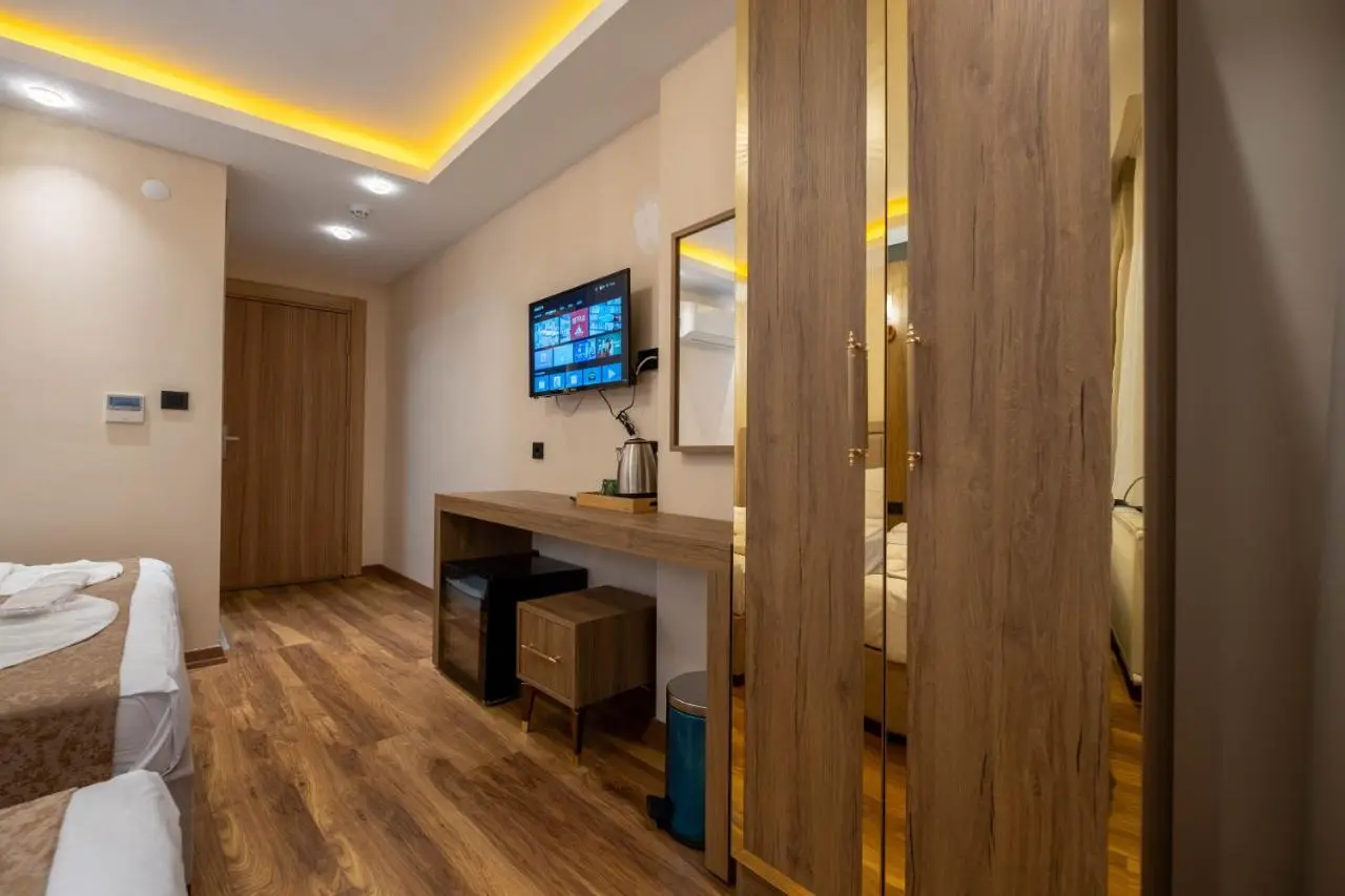 HOPEFULL HOTEL