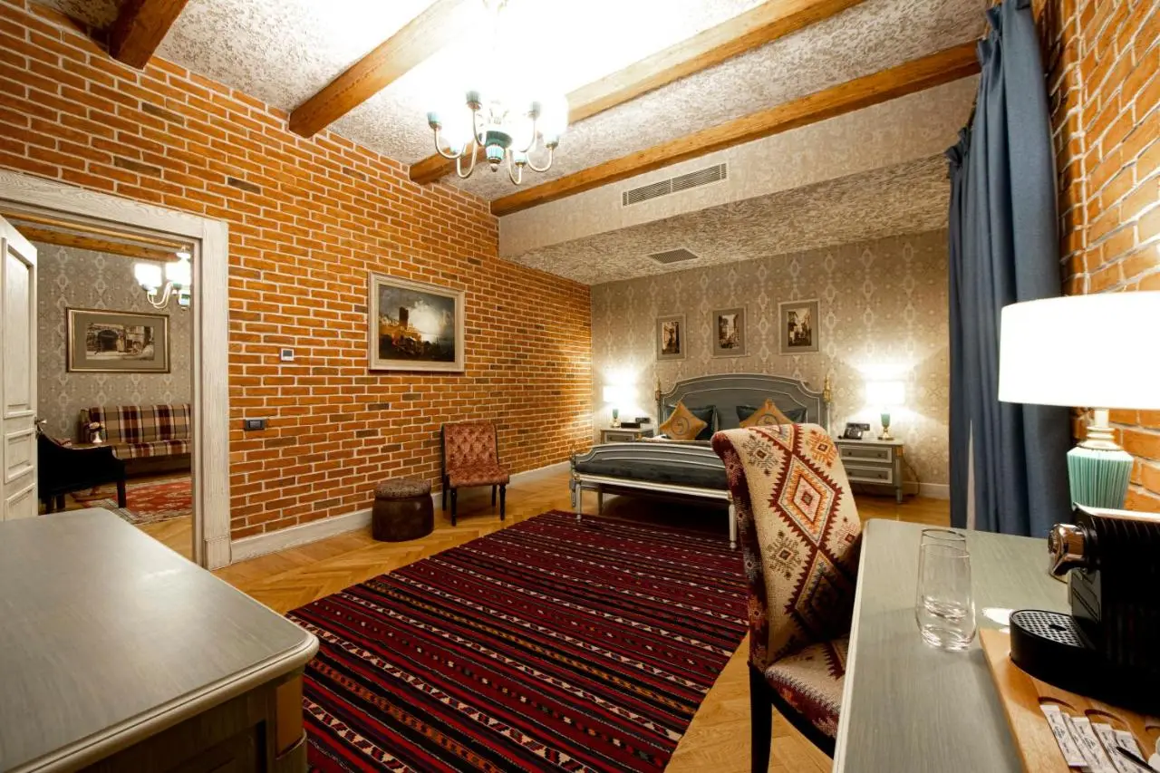 Sapphire Bayil Hotel