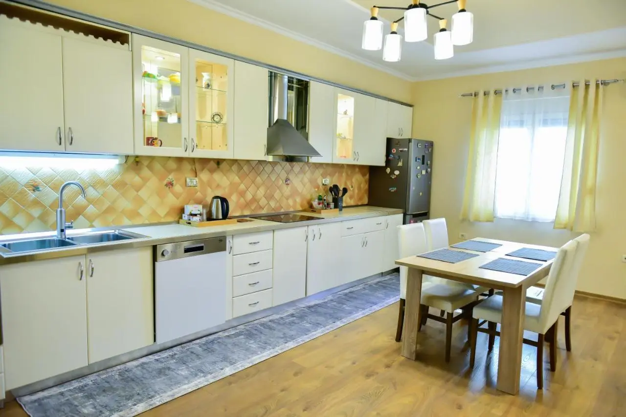 Alb Apartament Tirana
