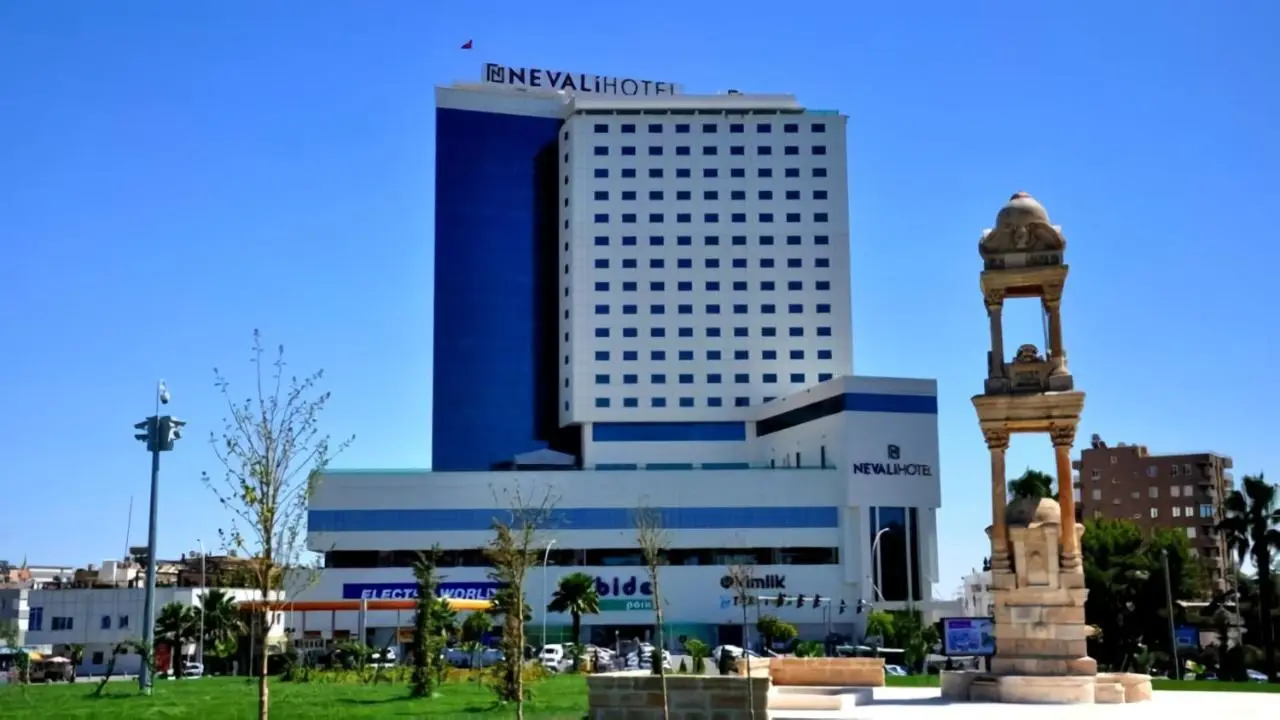 Nevali Hotel & Convention Center