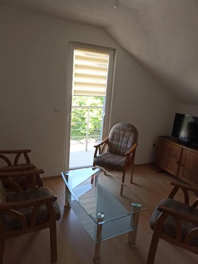 S&R Lake View Hostel