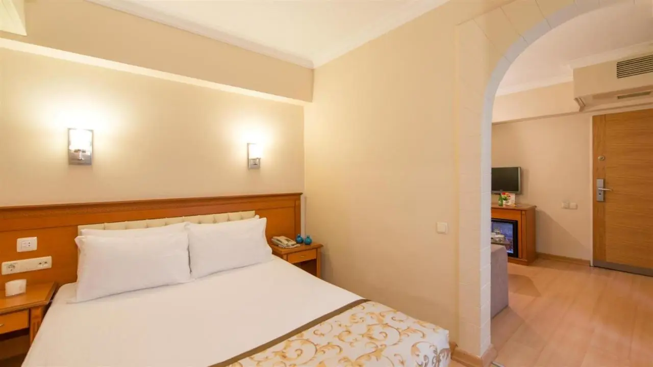 Prestige Hotel Old City