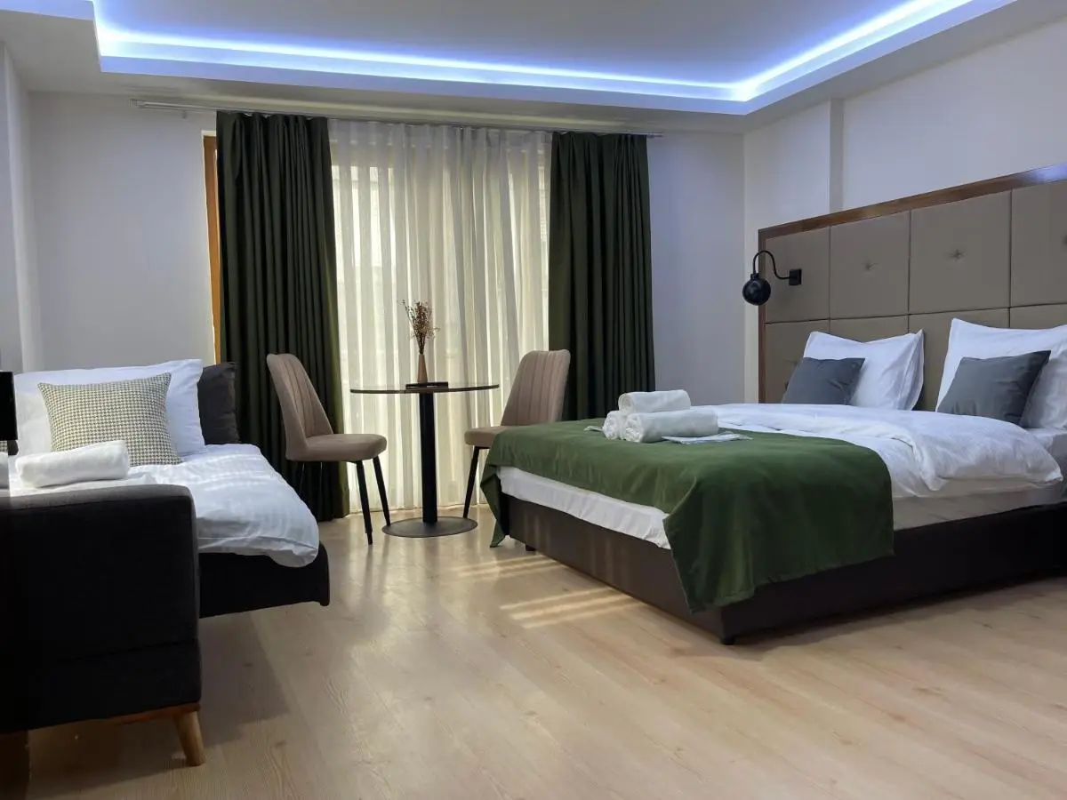 Elegance Suites