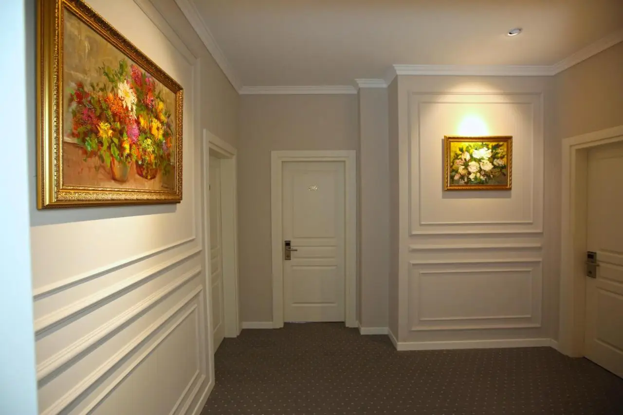 Miraj Hotel