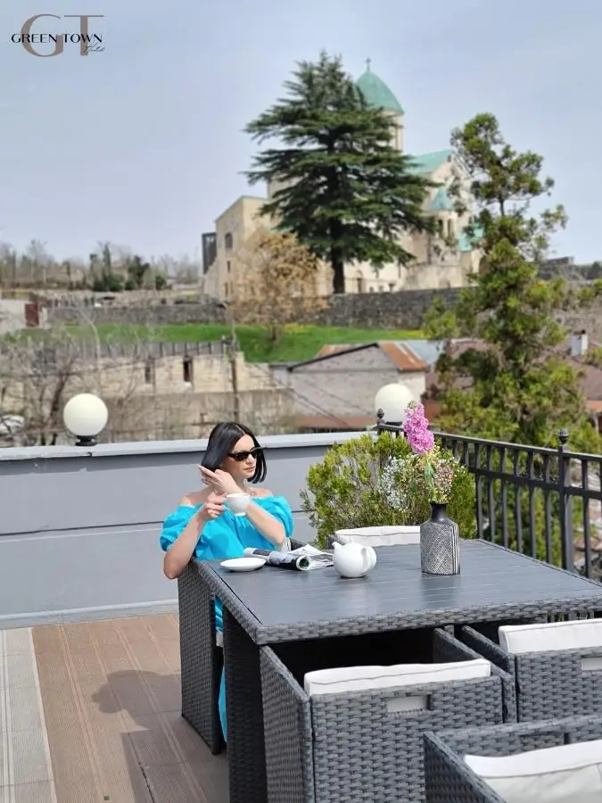 Hotel Green Town