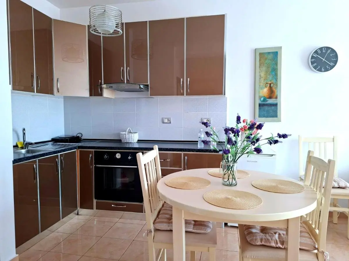 Sunlight Apartment Shkoder