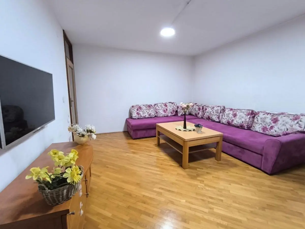 Chengic Villa Comfort - Modern 2-Bedroom Retreat