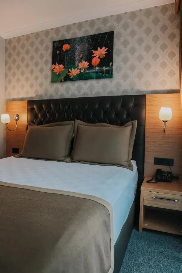 Otel Grand Lark İstanbul
