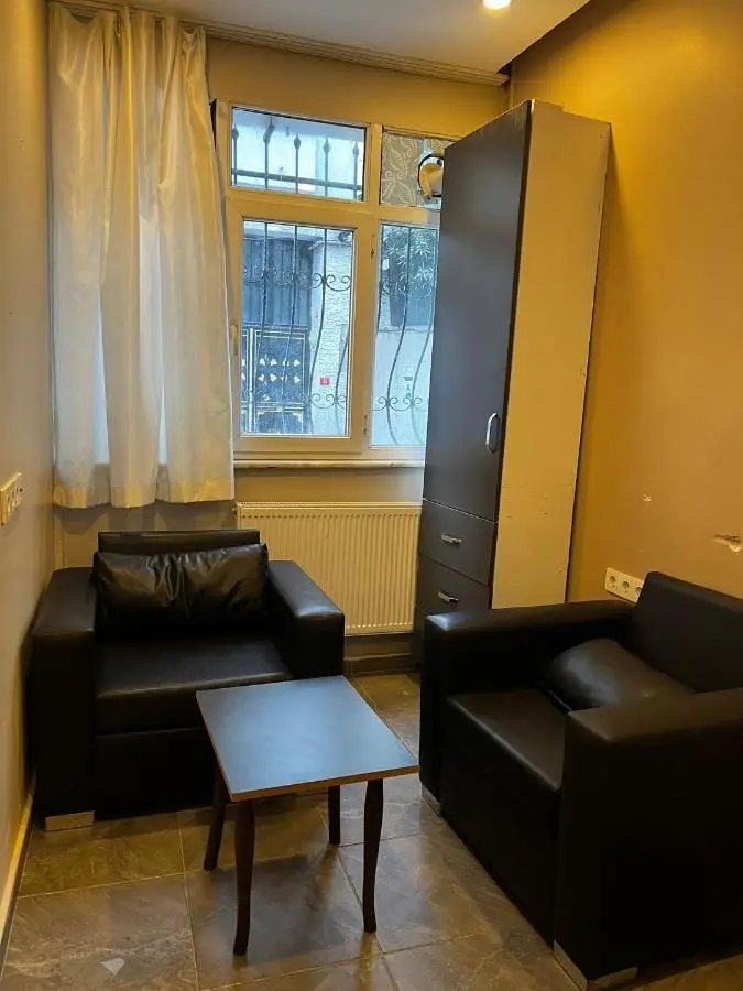 White Lotus Suites