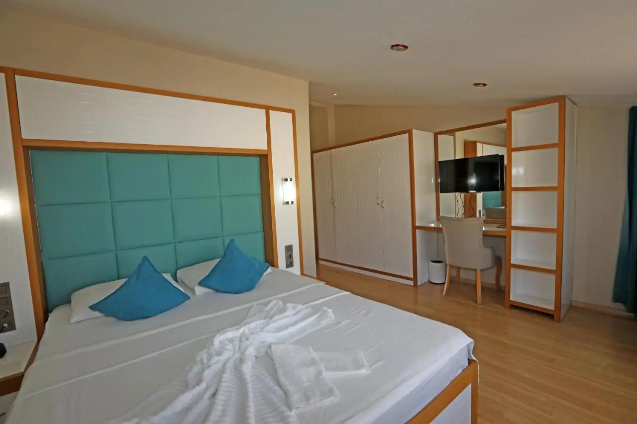 Mezzo Hotel
