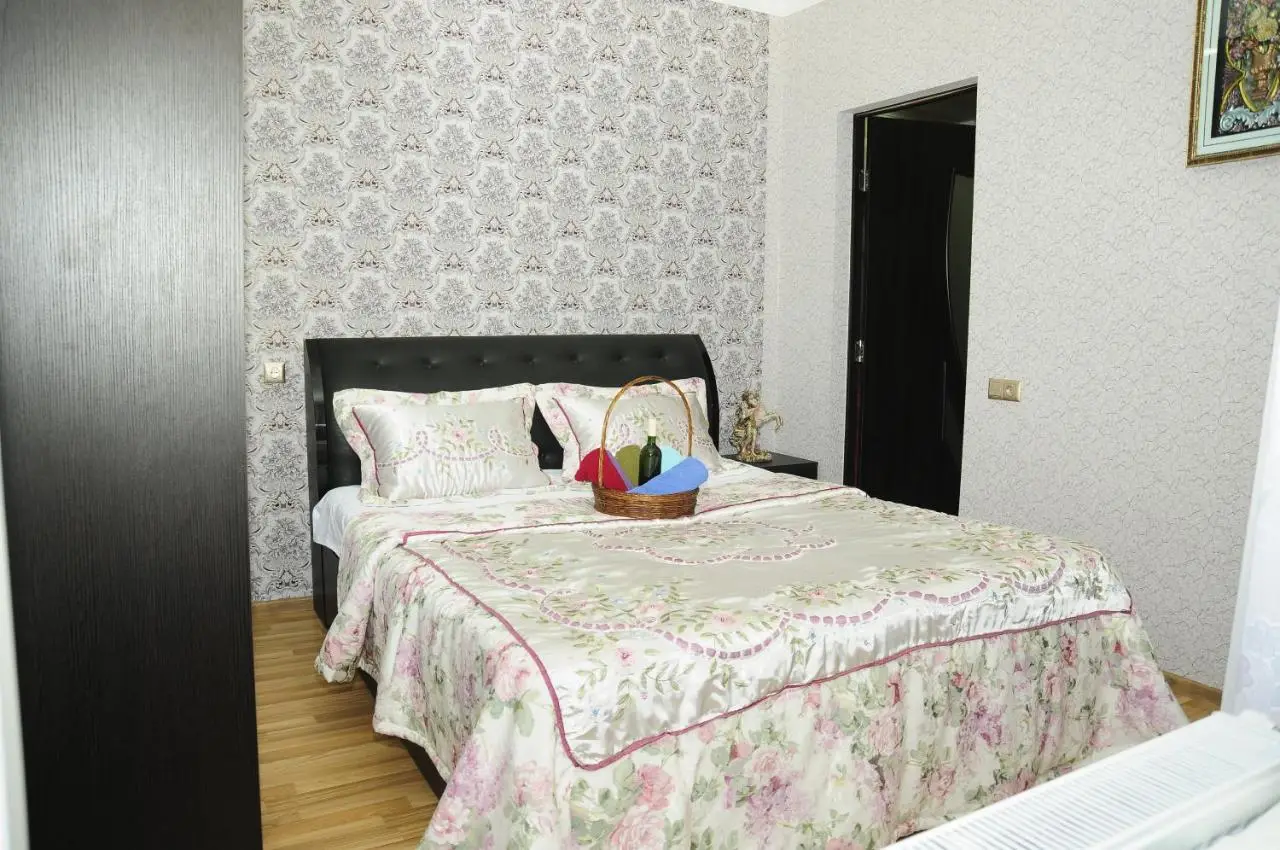 Guest House IVO