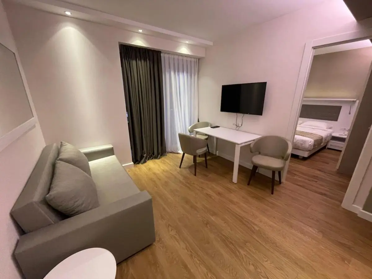 Del Mare Aparthotel
