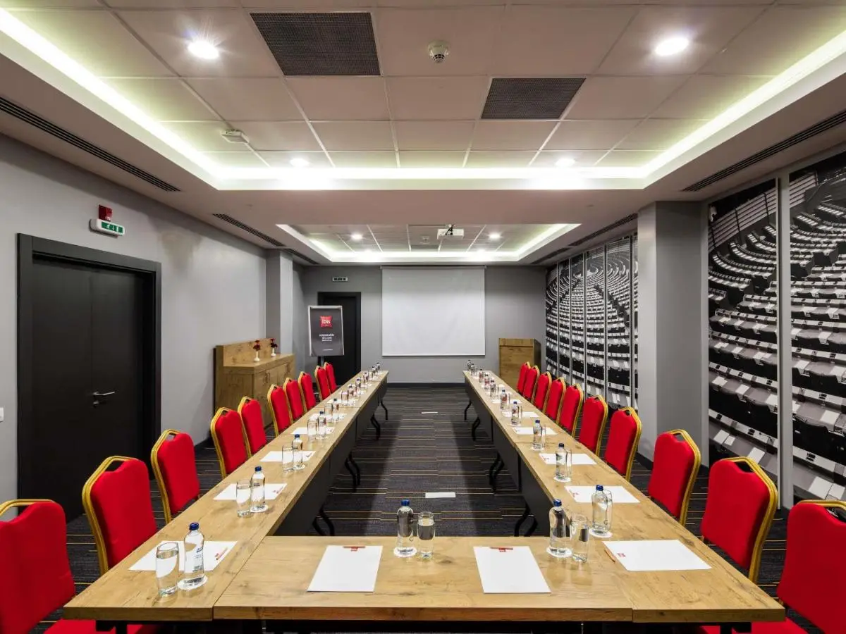 Ibis Istanbul West