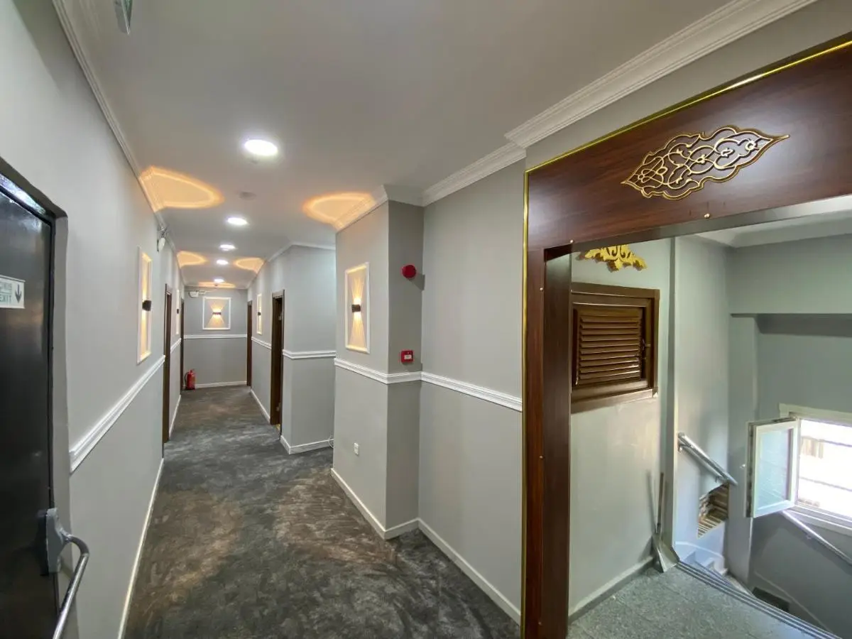 Grand Oral Hotel