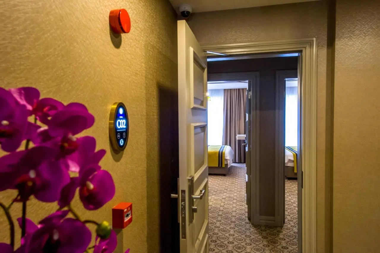 Homelike Hotel