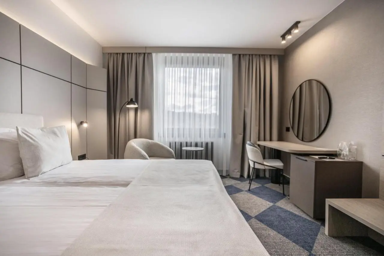 Hotel Holiday