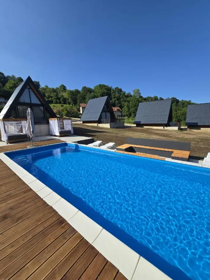 JAGI Bungalovi Mrkonjic Grad