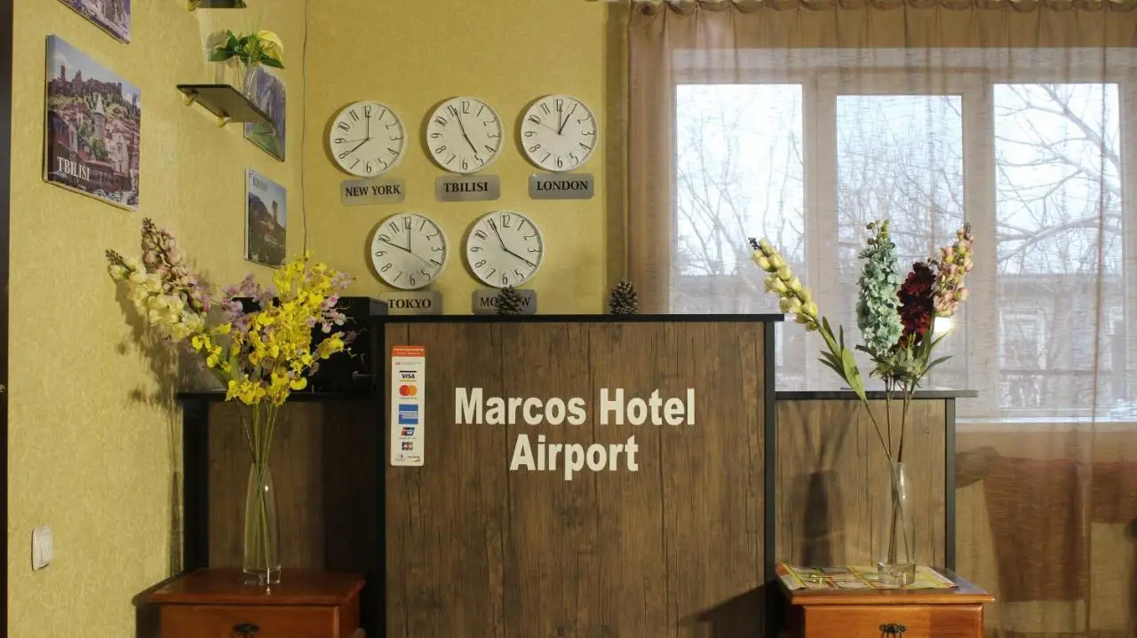 Marcos Hotel