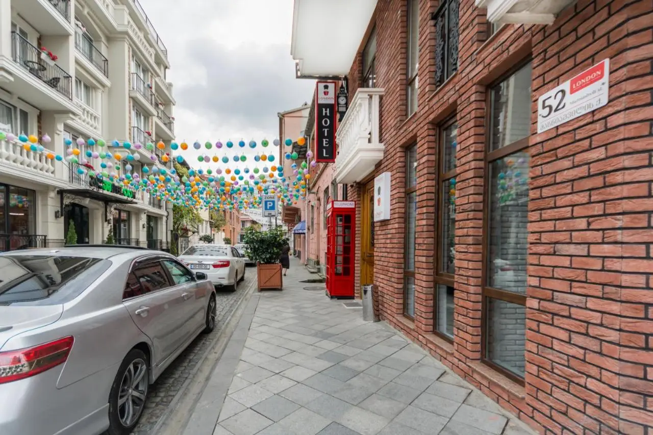 Hotel London