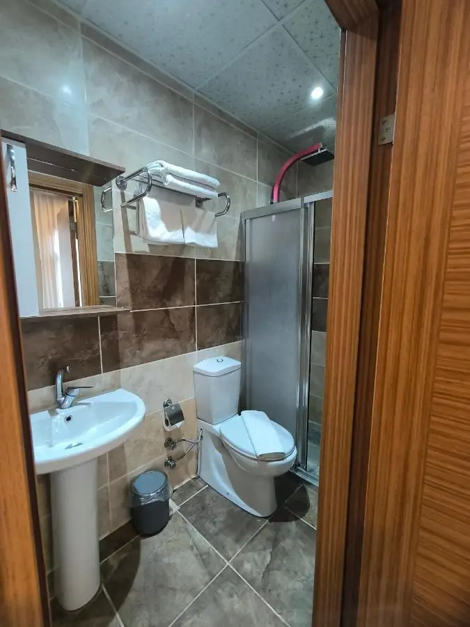 Ore Pera Suites