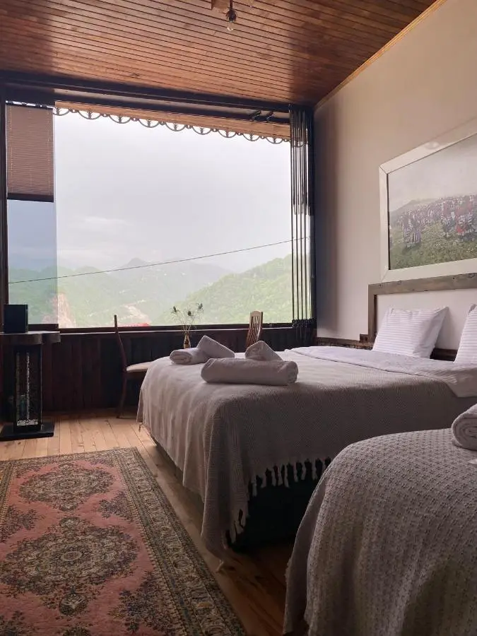 AYVADERE 102 Karadeniz kus cenneti dağ manzaralı