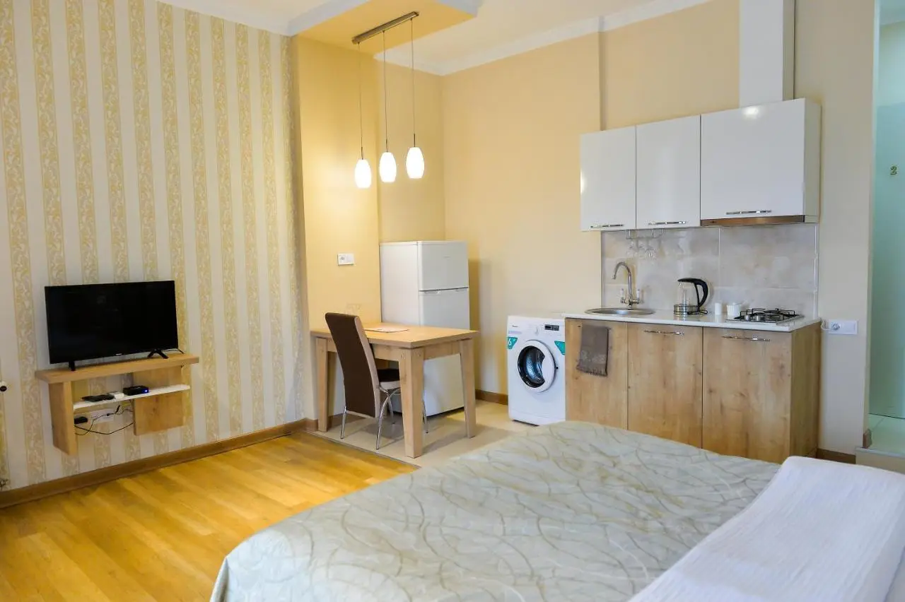Happy Stay Hotel