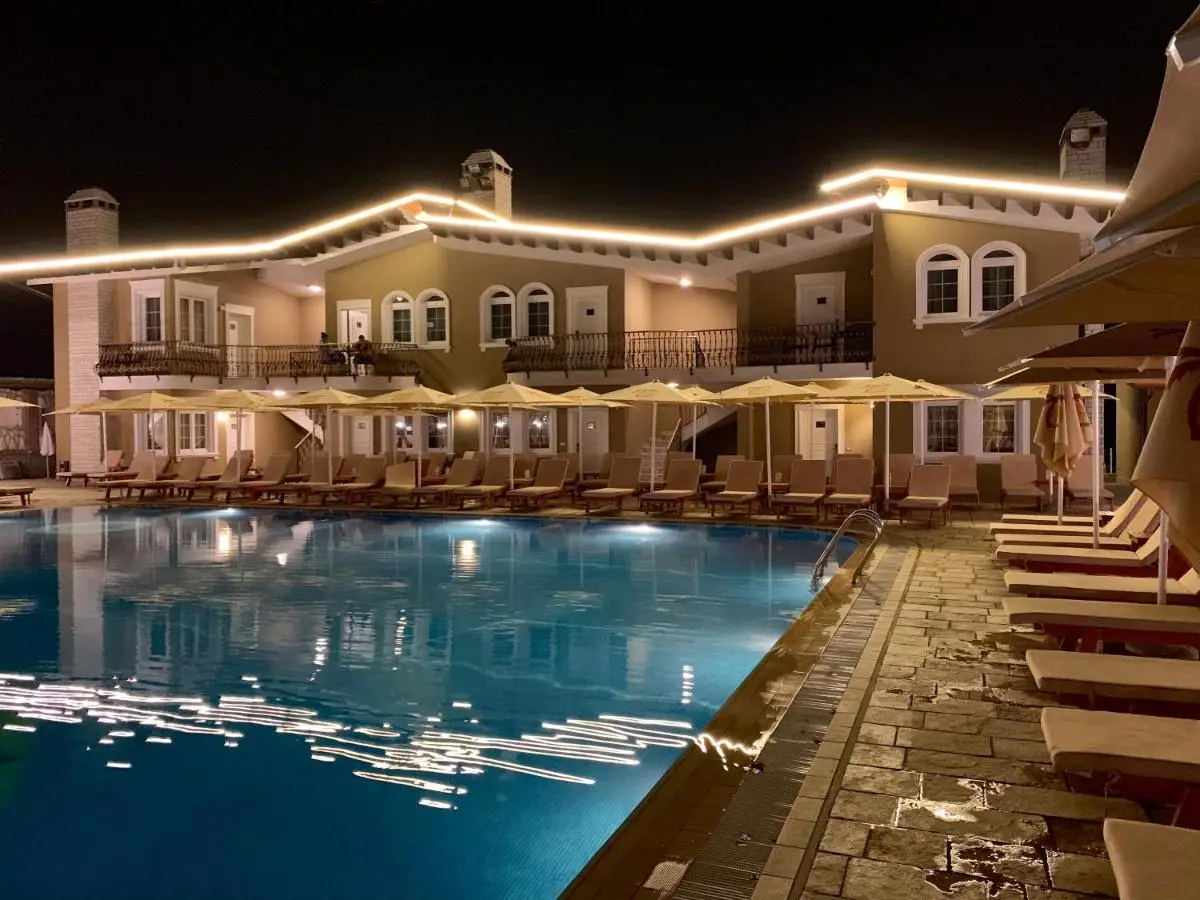 PalmaNova Resort
