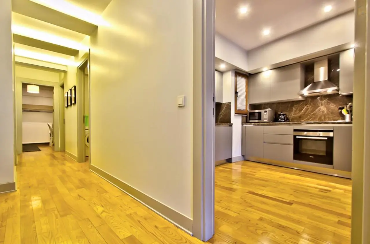 New Build with Modern Amenities and Balcony
